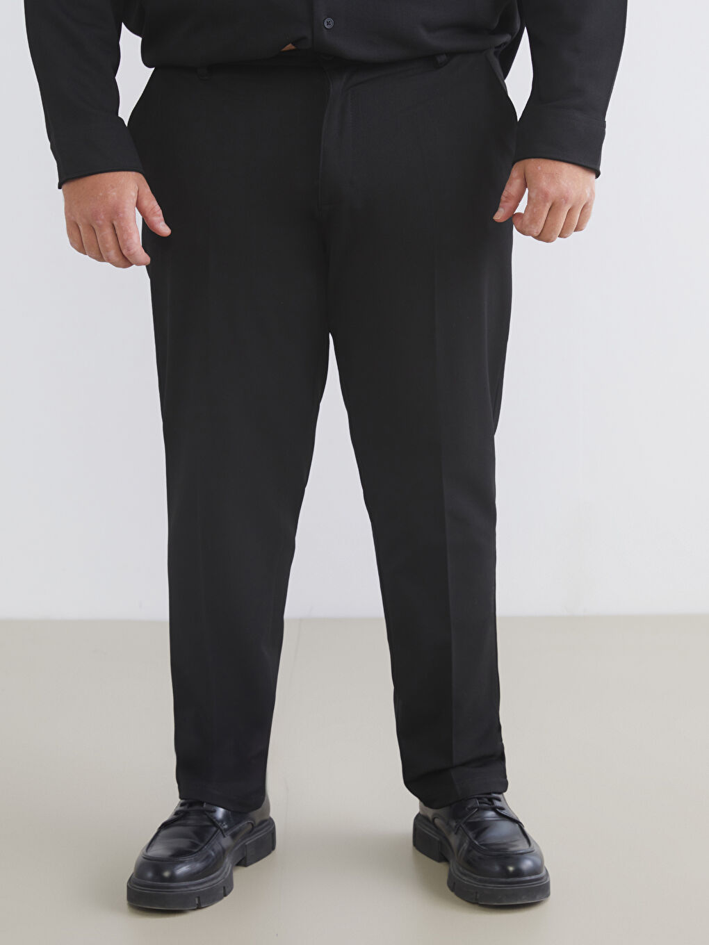 Siyah Büyük Beden Standart Kalıp Erkek Pantolon-1