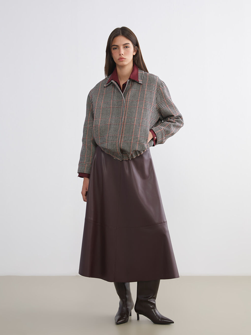 Collared Neck Herringbone Patterned Women's Cachet Jacket-3