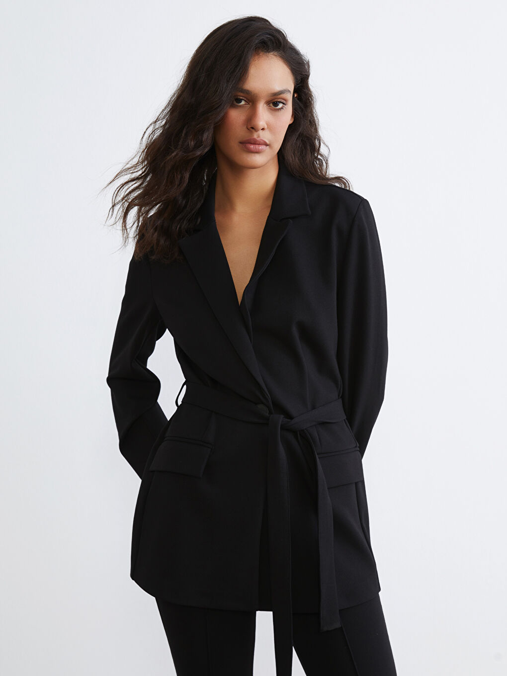 Beli Kuşaklı Kadın Blazer Ceket-1