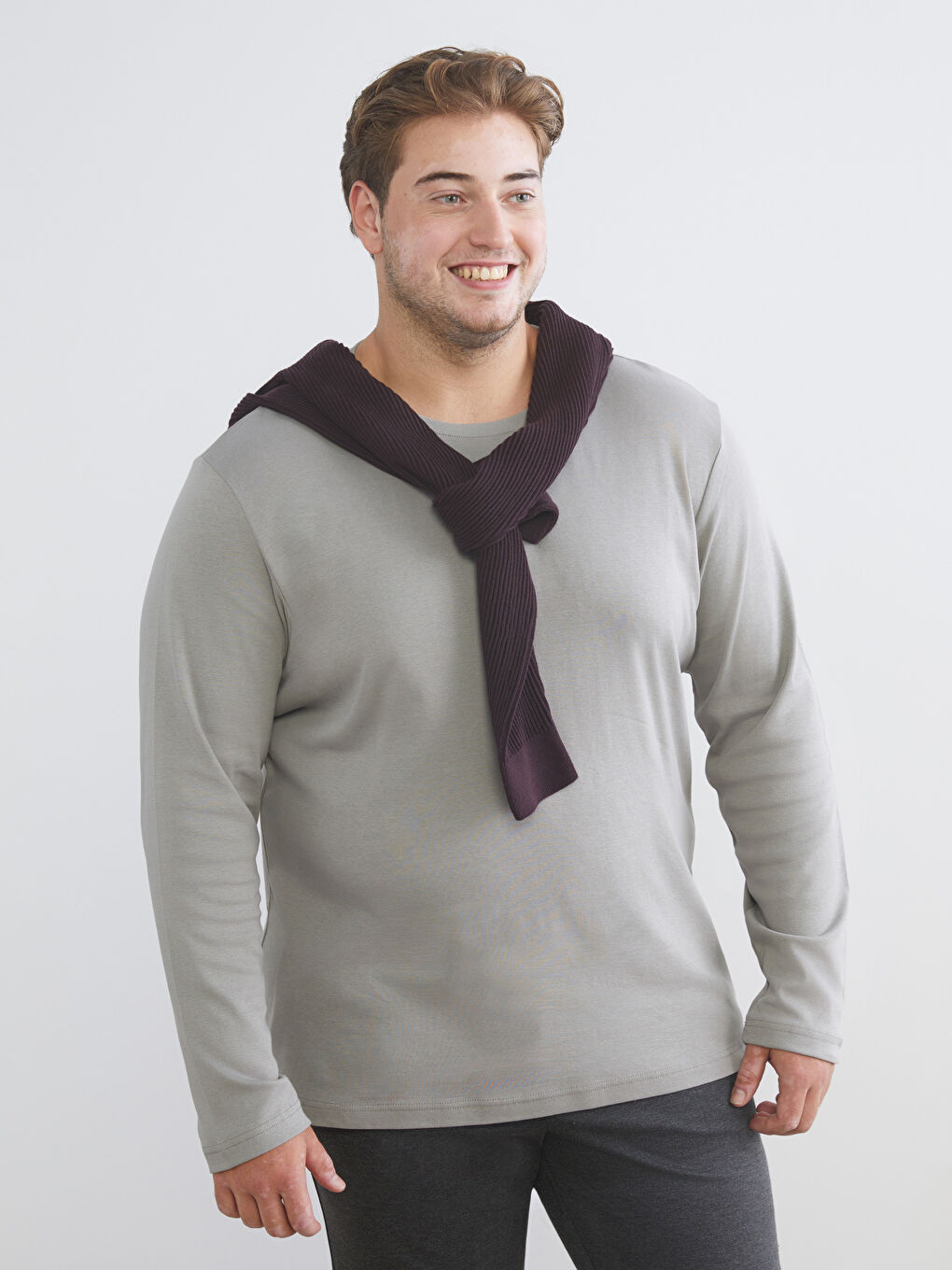 Gri Büyük Beden Bisiklet Yaka Uzun Kollu Erkek Tişört