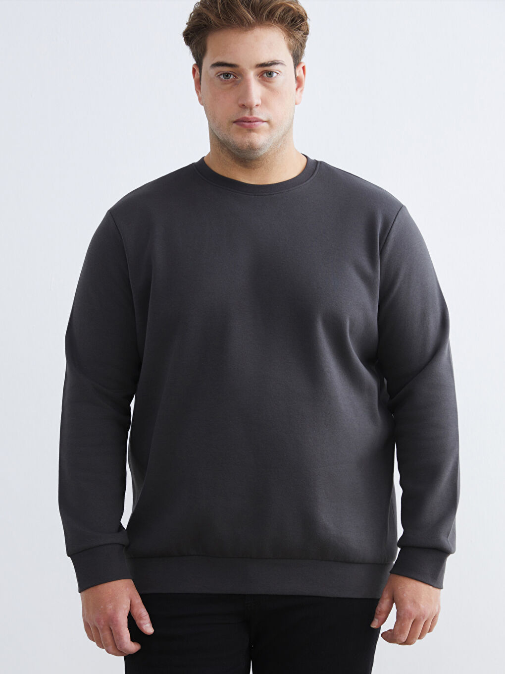 Antrasit Büyük Beden Bisiklet Yaka Erkek Sweatshirt