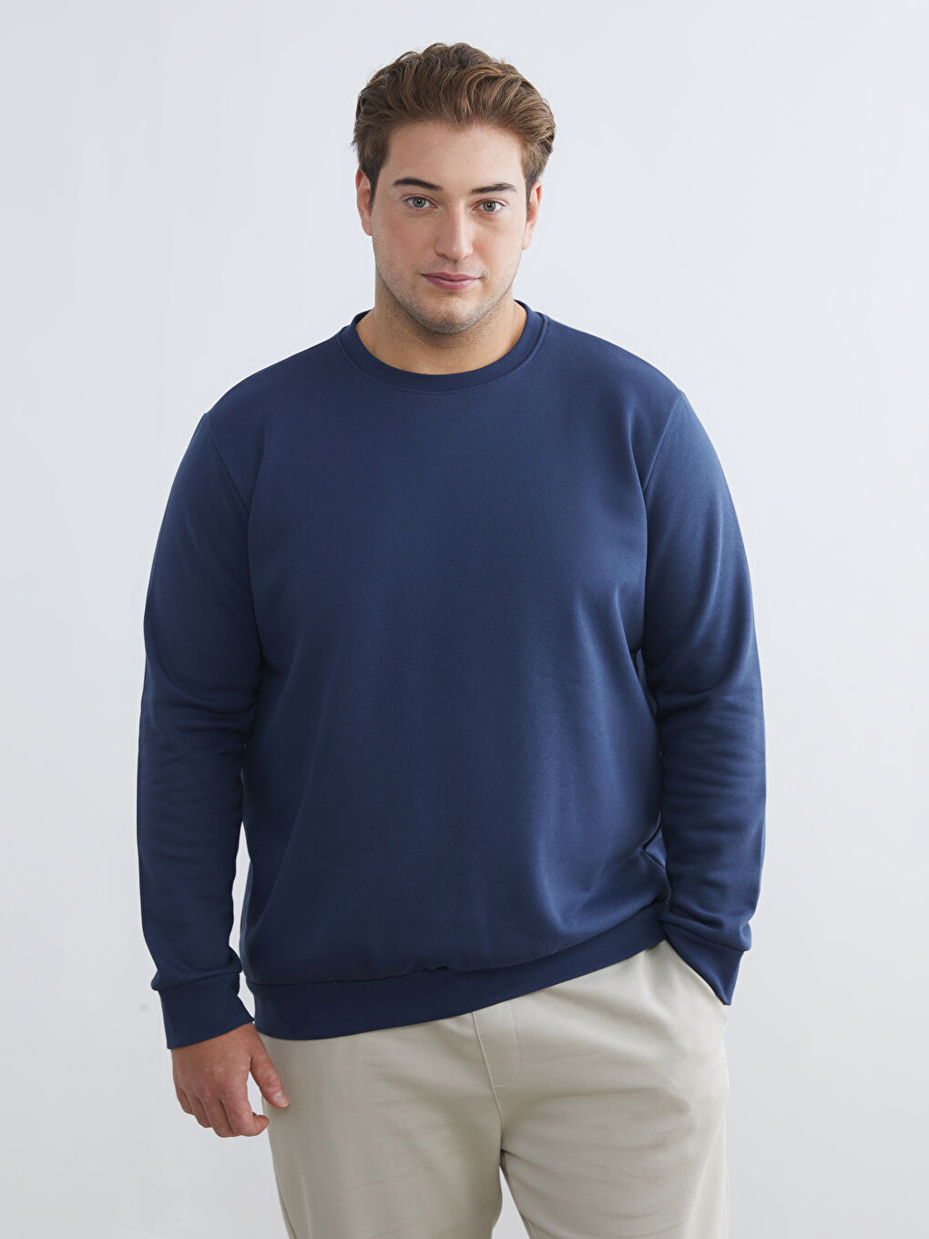 İndigo Büyük Beden Bisiklet Yaka Erkek Sweatshirt