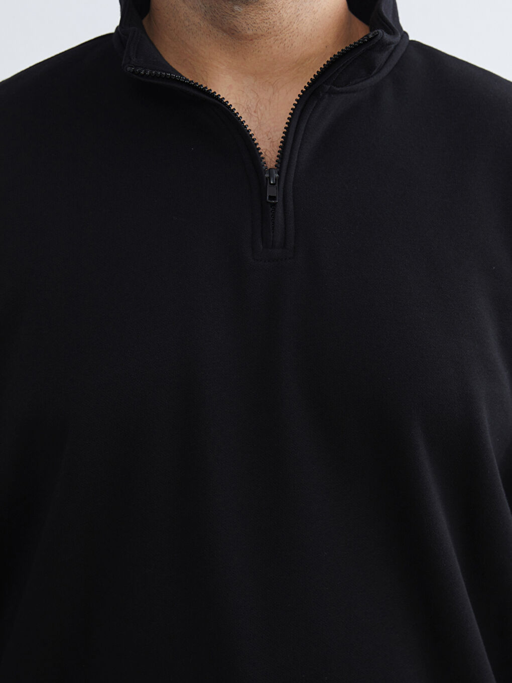 Siyah Büyük Beden Dik Yaka Erkek Sweatshirt-2