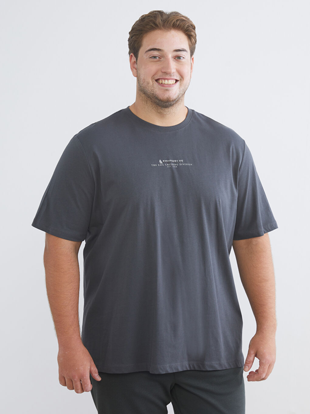 Antrasit Büyük Beden Bisiklet Yaka Baskılı Penye Erkek Tişört