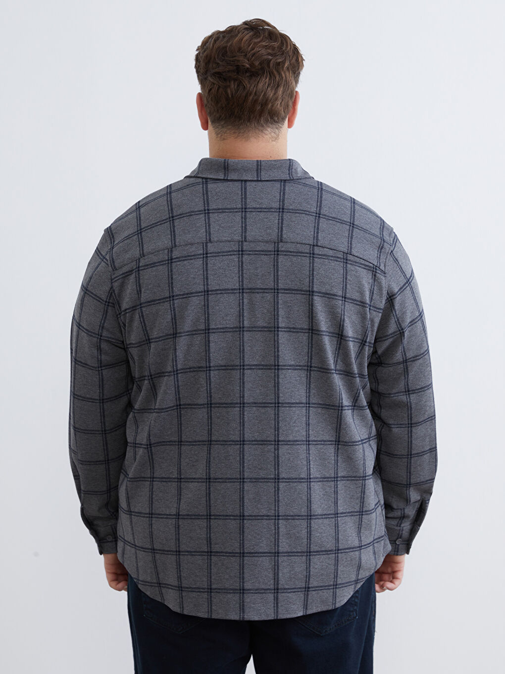 Gri Büyük Beden Regular Fit Uzun Kollu Ekose Armürlü Erkek Gömlek-3