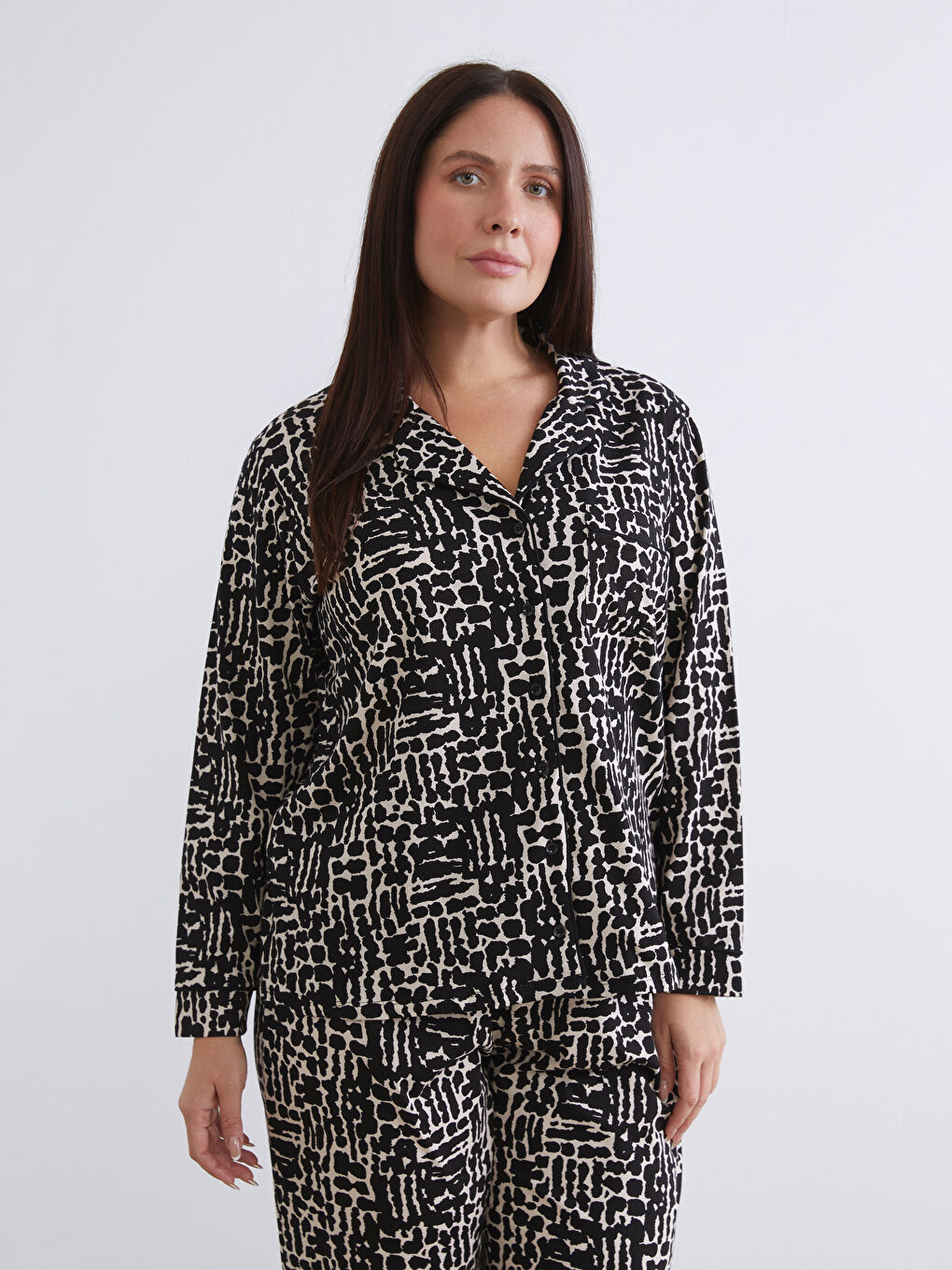 Pembe Büyük Beden Desenli Kadın Pijama Takımı-1