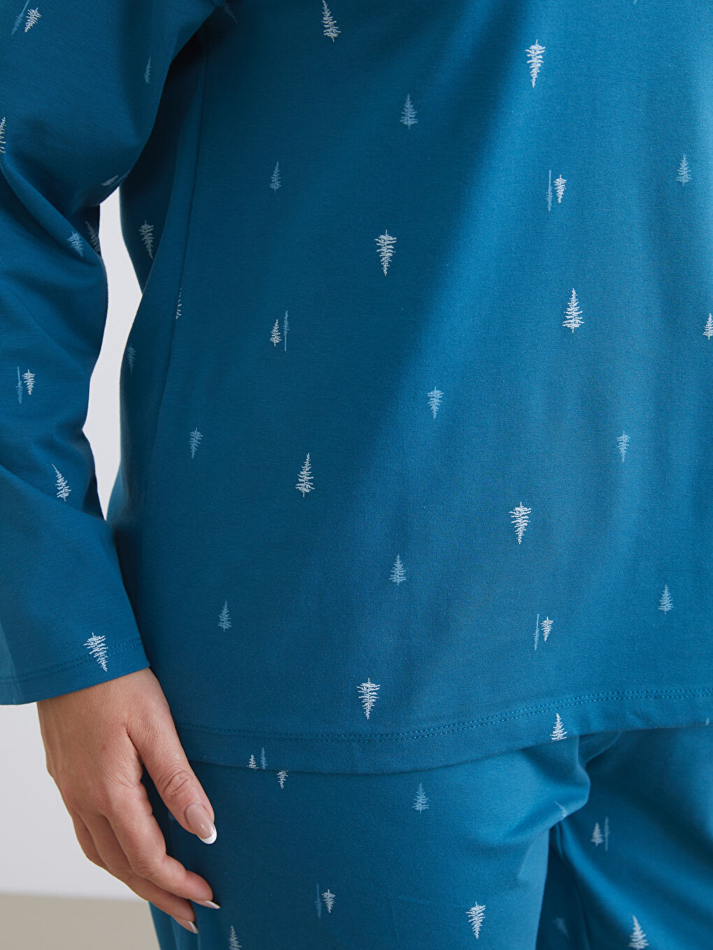 Turkuaz Bisiklet Yaka Yılbaşı Temalı Kadın Pijama Takımı-2