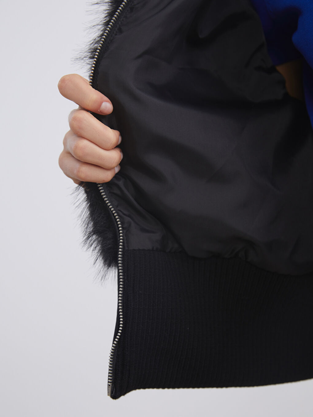 Frau SCHWARZ Mantel-3