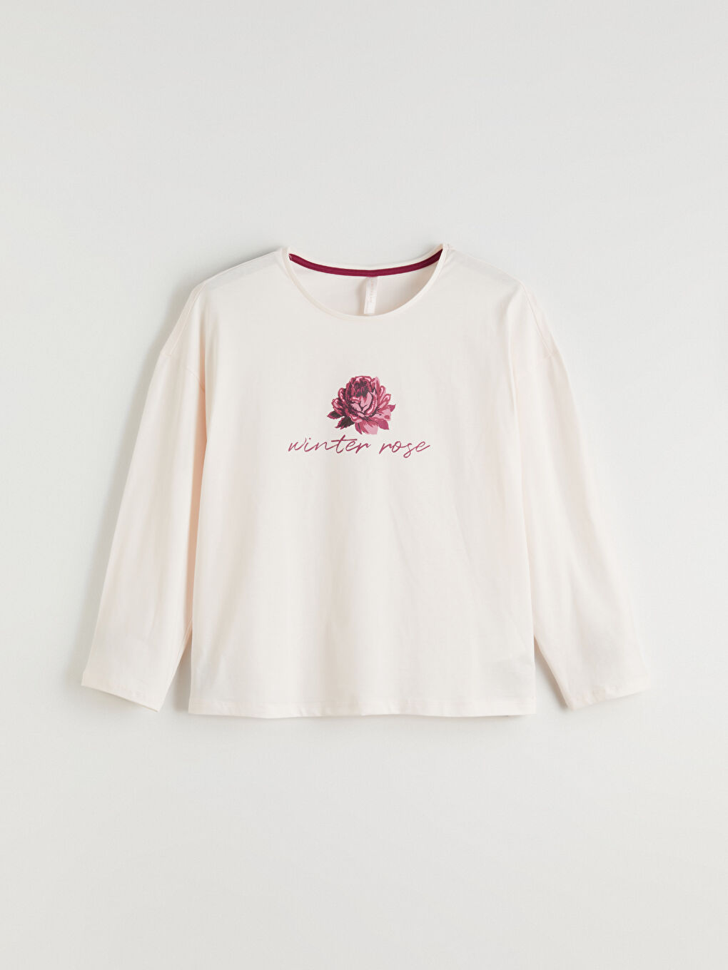 Kırmızı Bisiklet Yaka Çiçekli Kadın Pijama Takımı-8