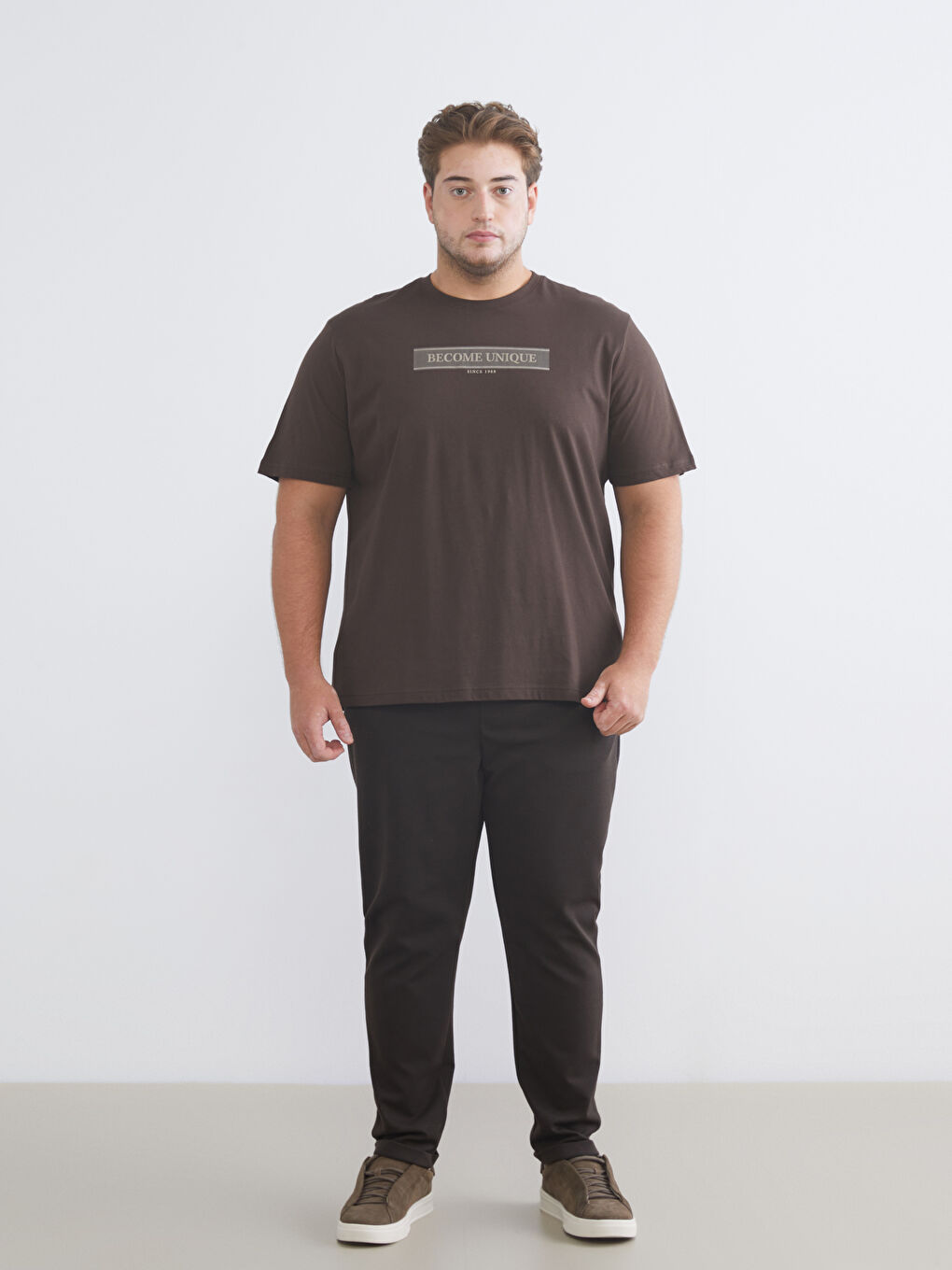 Kahverengi Büyük Beden Bisiklet Yaka Baskılı Erkek Tişört-1