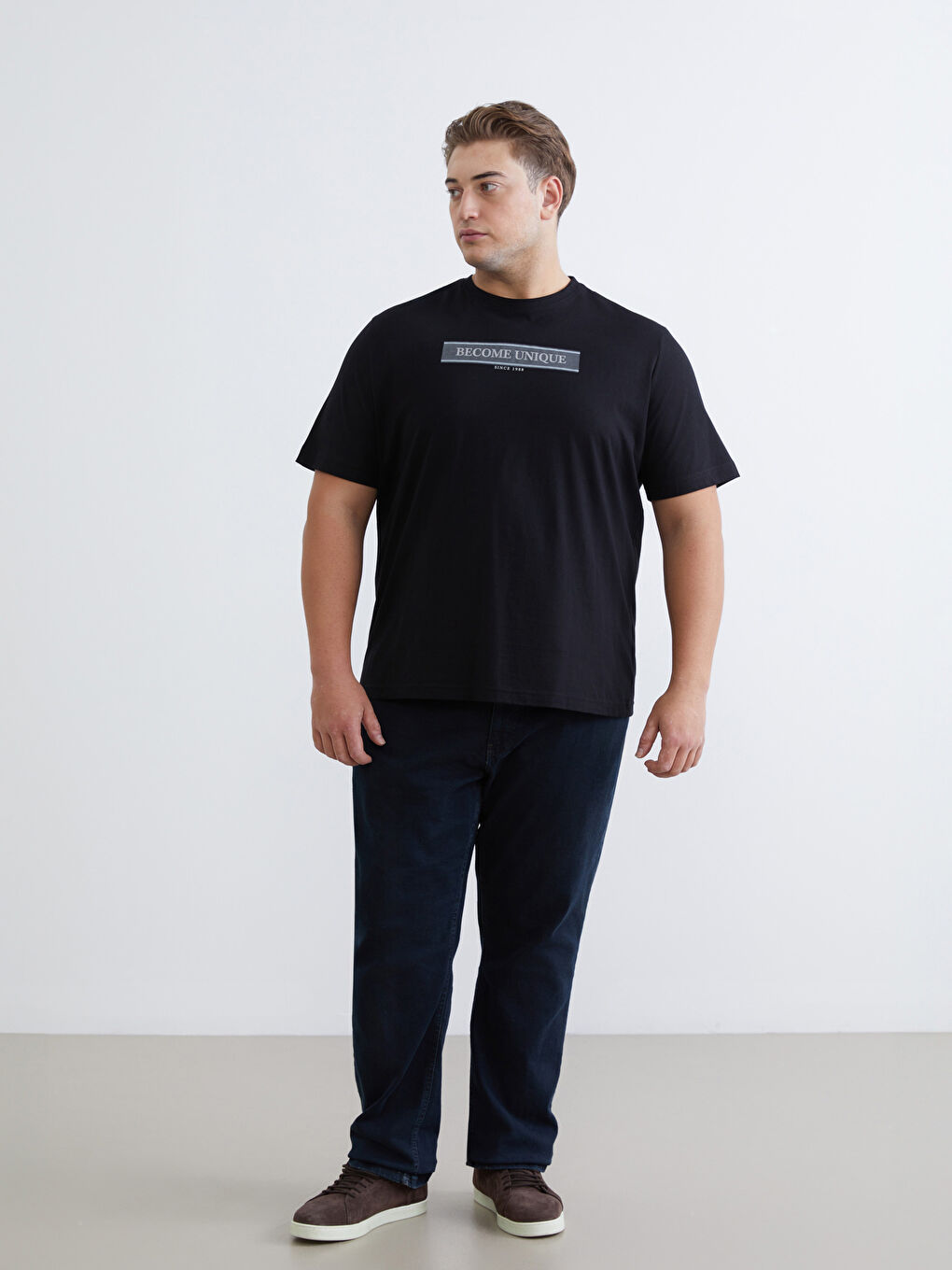 Siyah Büyük Beden Bisiklet Yaka Baskılı Erkek Tişört-1