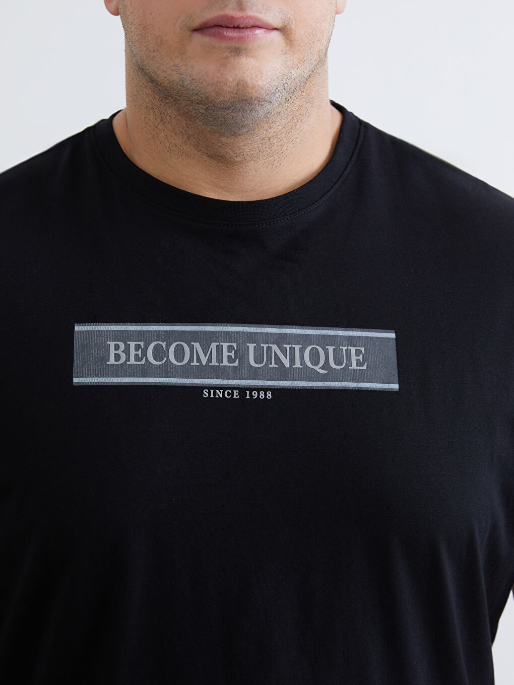 Siyah Büyük Beden Bisiklet Yaka Baskılı Erkek Tişört-2