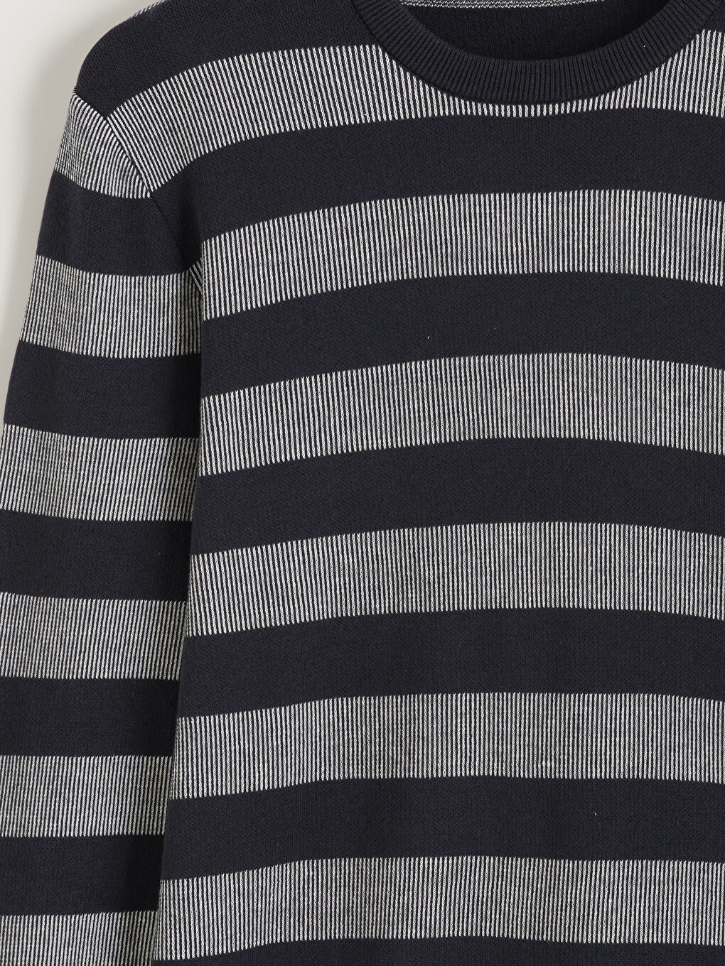 Lacivert Bisiklet Yaka Çizgili Erkek Triko Kazak-1