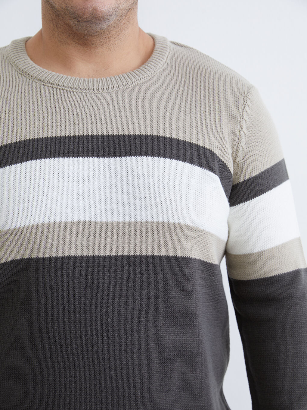 Haki Bisiklet Yaka Renk Bloklu Erkek Triko Kazak-2