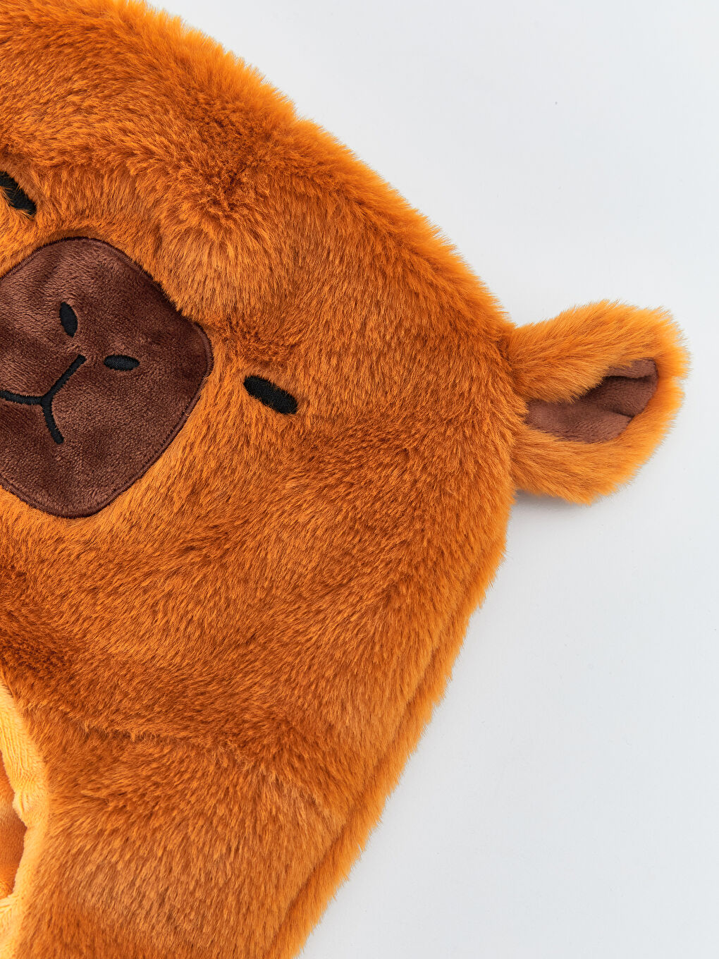 Kahverengi Kapibara Figürlü Erkek Çocuk Kar Şapkası-1