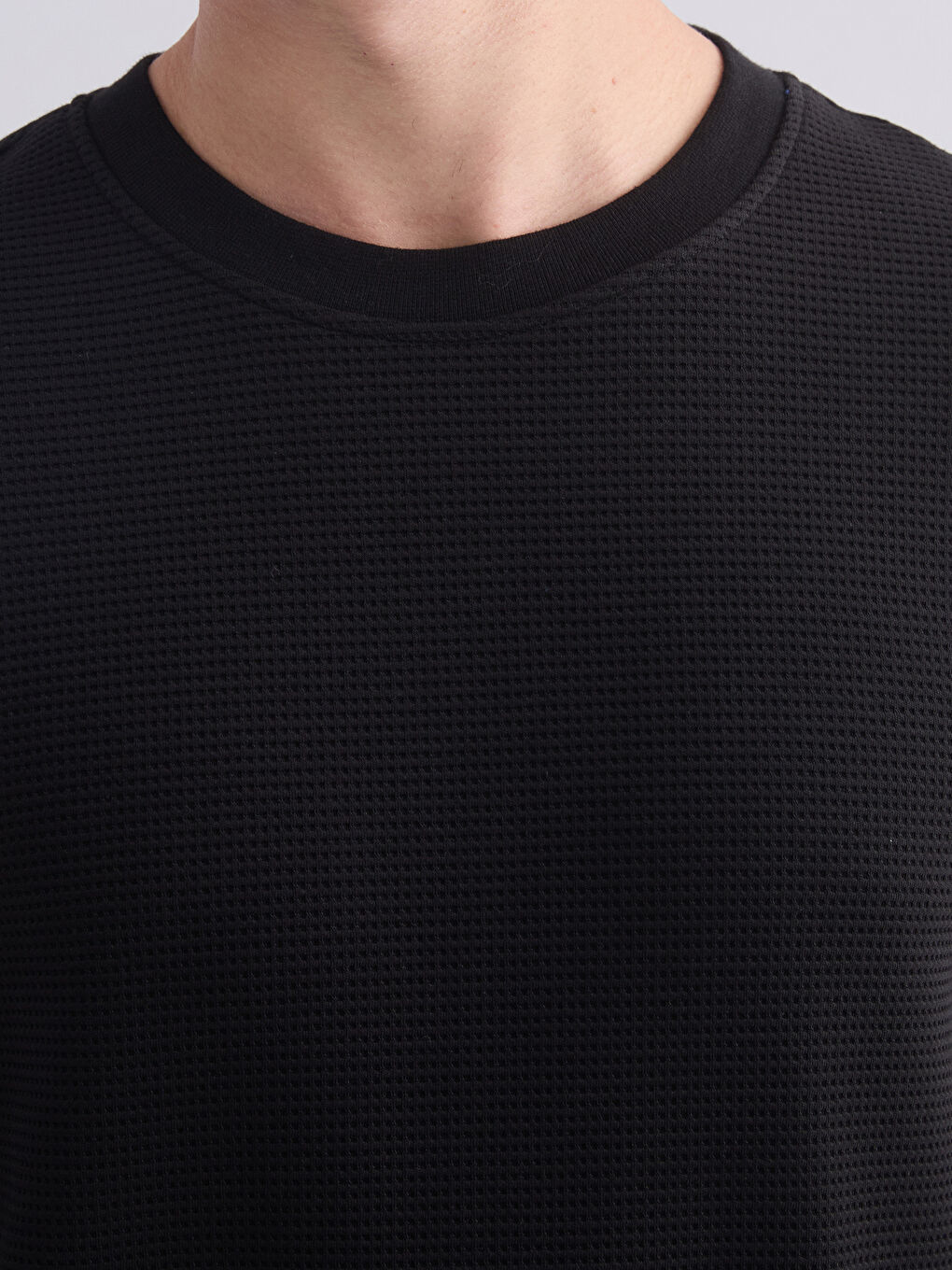 Siyah Bisiklet Yaka Dokulu Erkek Sweatshirt-2