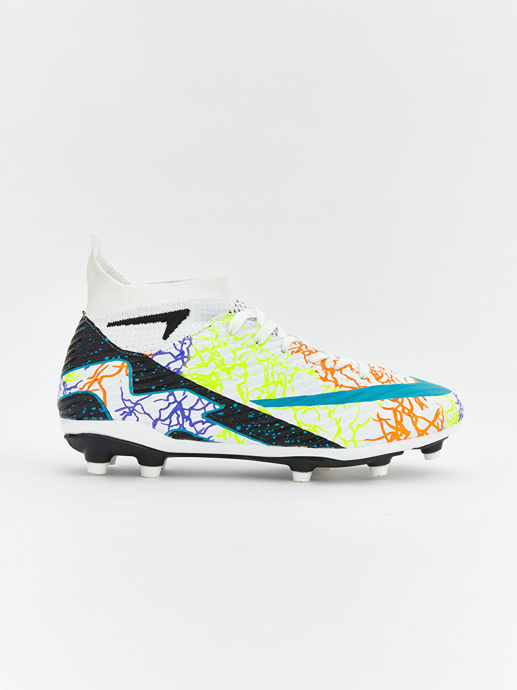 Beyaz Bağcıklı Erkek Çocuk Krampon-1