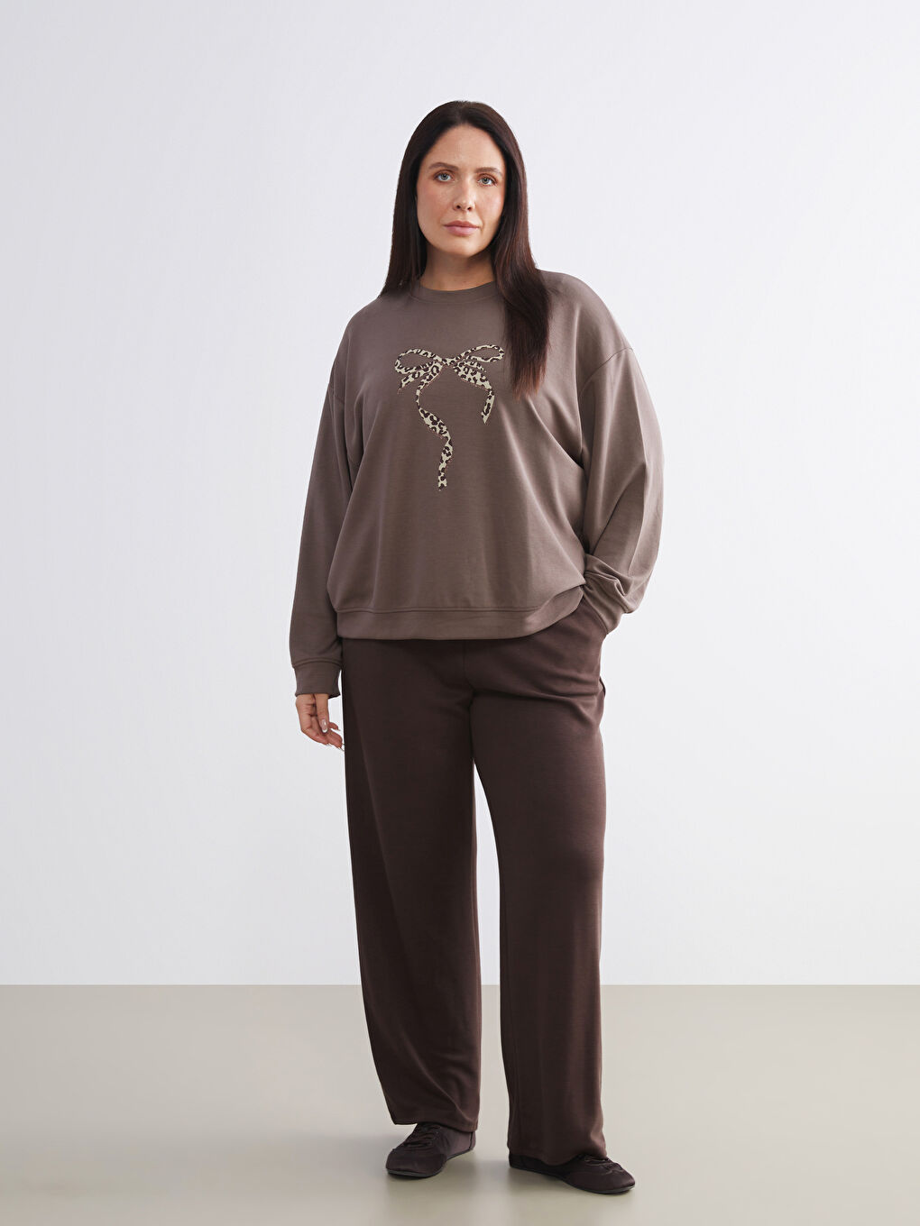 Kahverengi Baskılı Oversize Kadın Sweatshirt Tunik-2