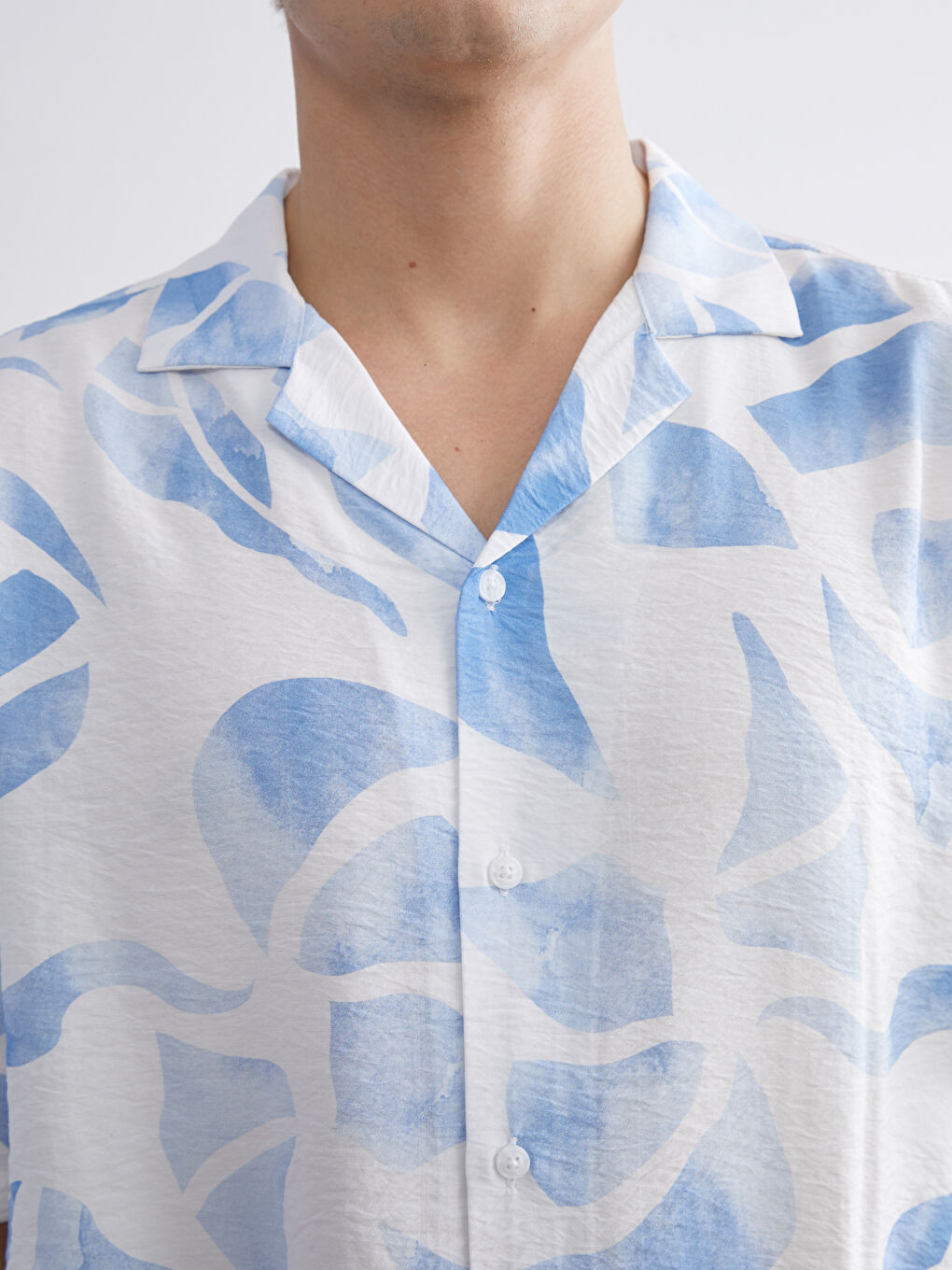 Mavi Regular Fit Resort Yaka Kısa Kollu Desenli Erkek Gömlek-2
