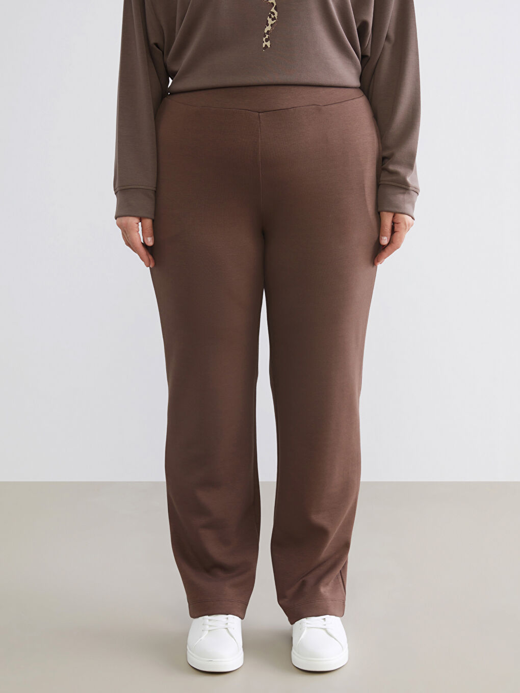 Kahverengi Büyük Beden Beli Lastikli Kadın Eşofman Altı-5