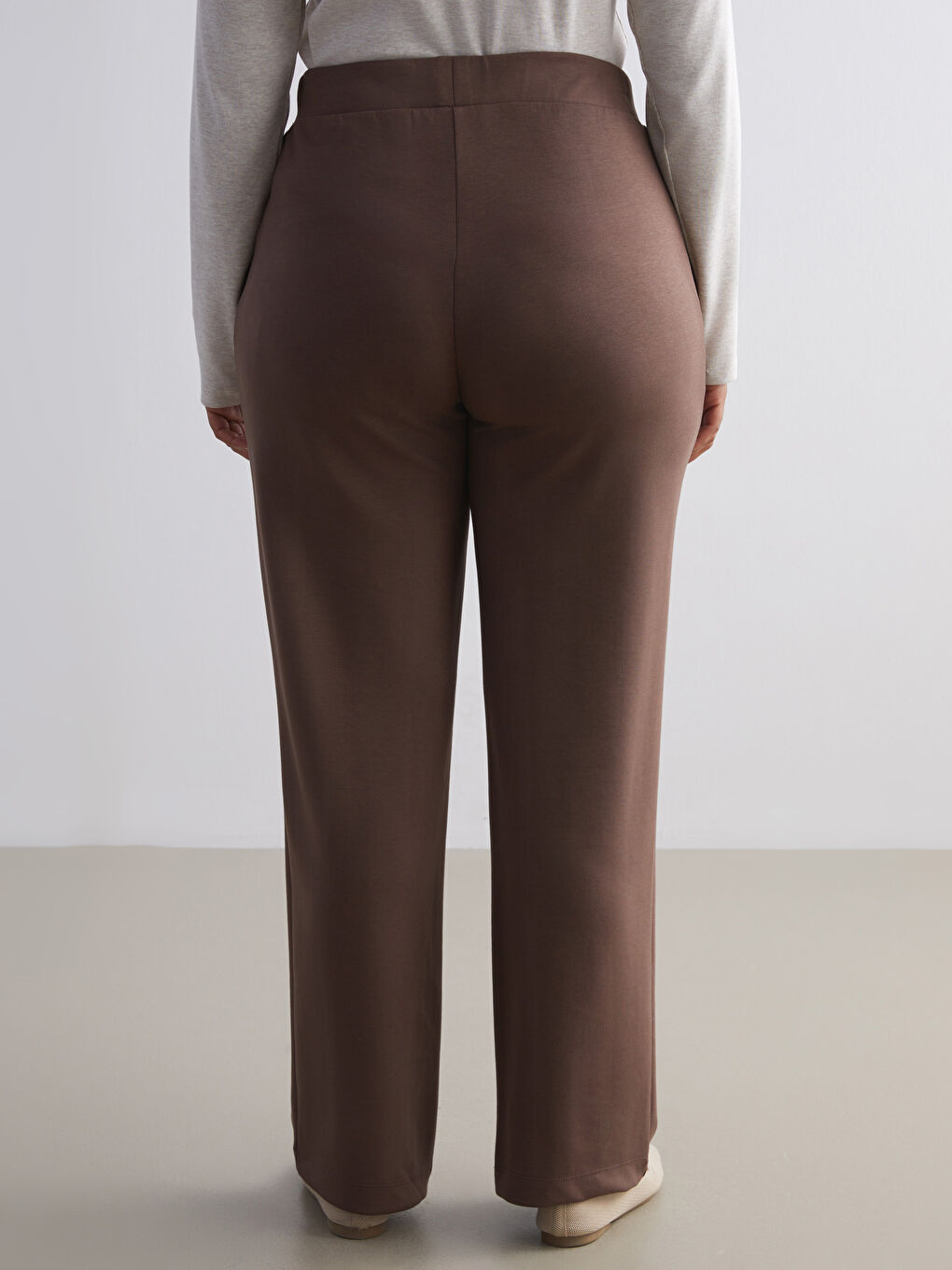 Kahverengi Büyük Beden Beli Lastikli Kadın Eşofman Altı-9