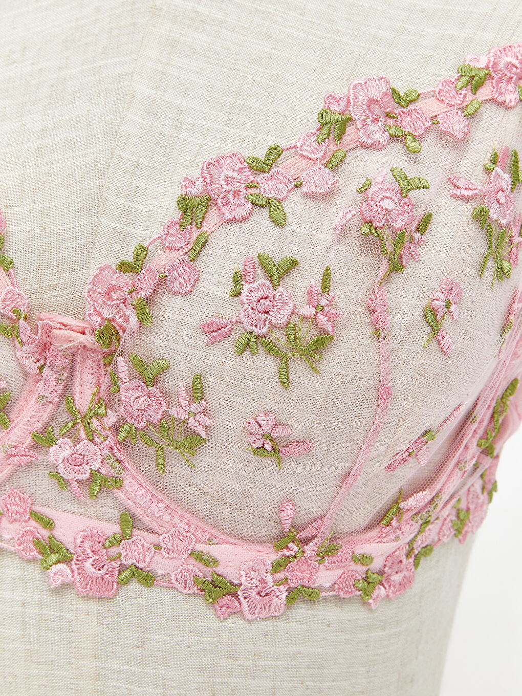 Pembe Balenli Dolgusuz Çiçekli Fantezi Tişört Sütyen-2