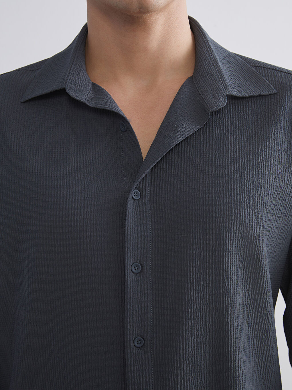 Antrasit Regular Fit Uzun Kollu Armürlü Erkek Gömlek-4