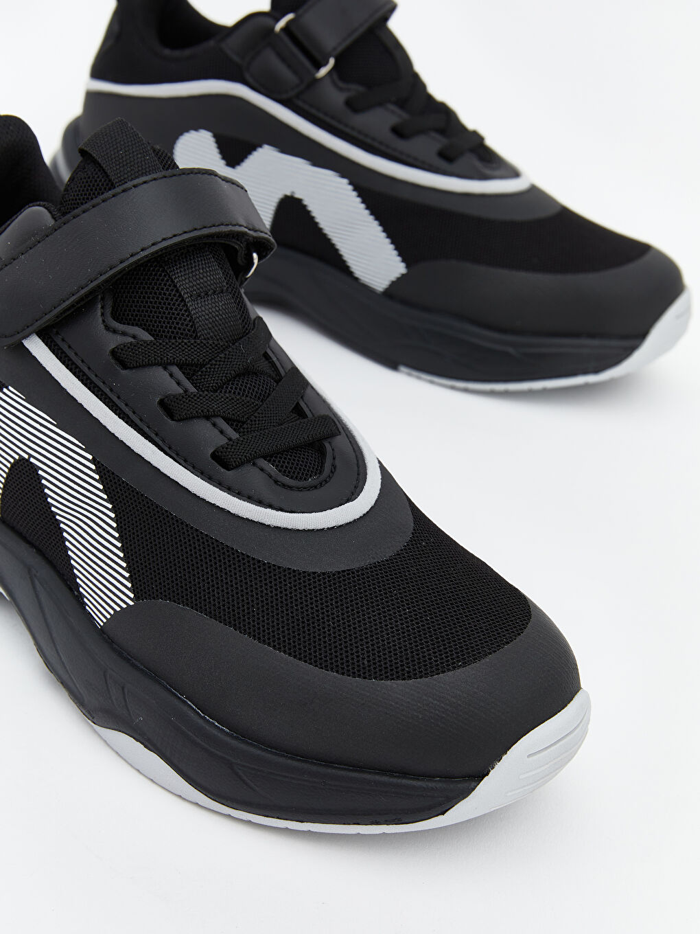 Laces & Hook-and-Loop Boys' Sneakers-2