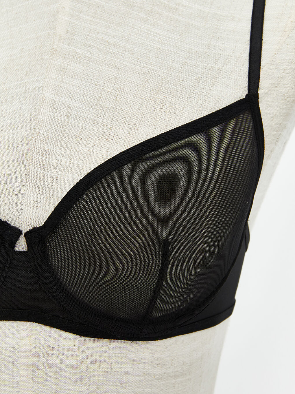 Siyah Balenli Dolgusuz Tişört Sütyen-2