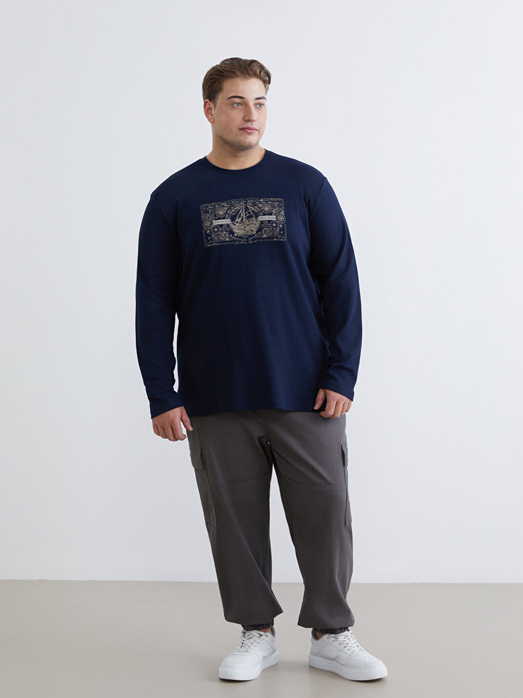 Lacivert Büyük Beden Bisiklet Yaka Uzun Kollu Baskılı Erkek Tişört-1