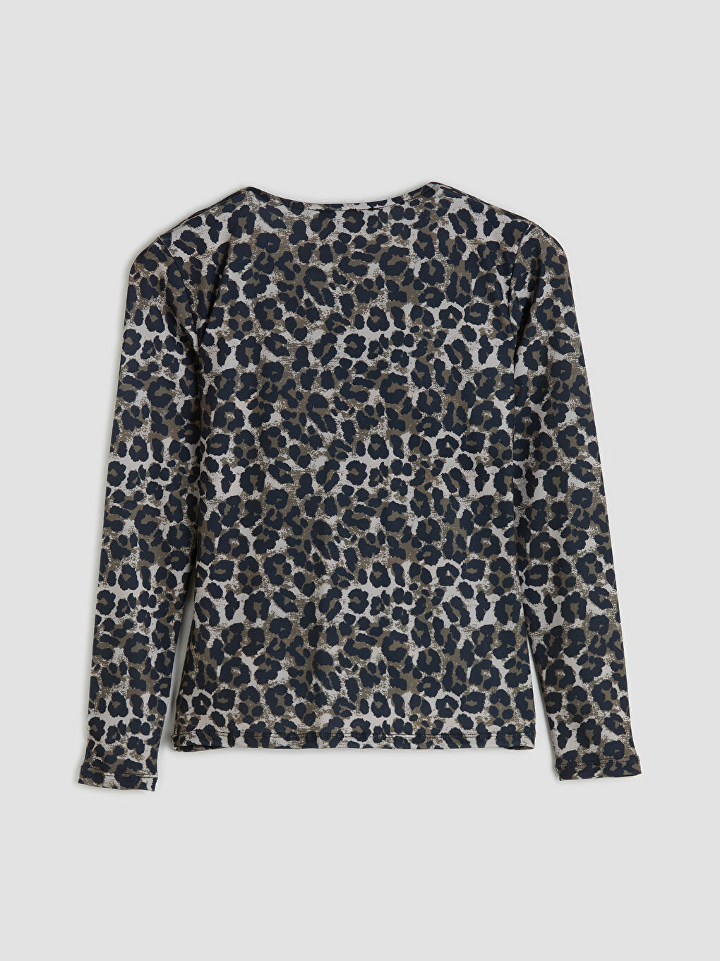 Plus Size Double Breasted Leopard Print Blouse-5