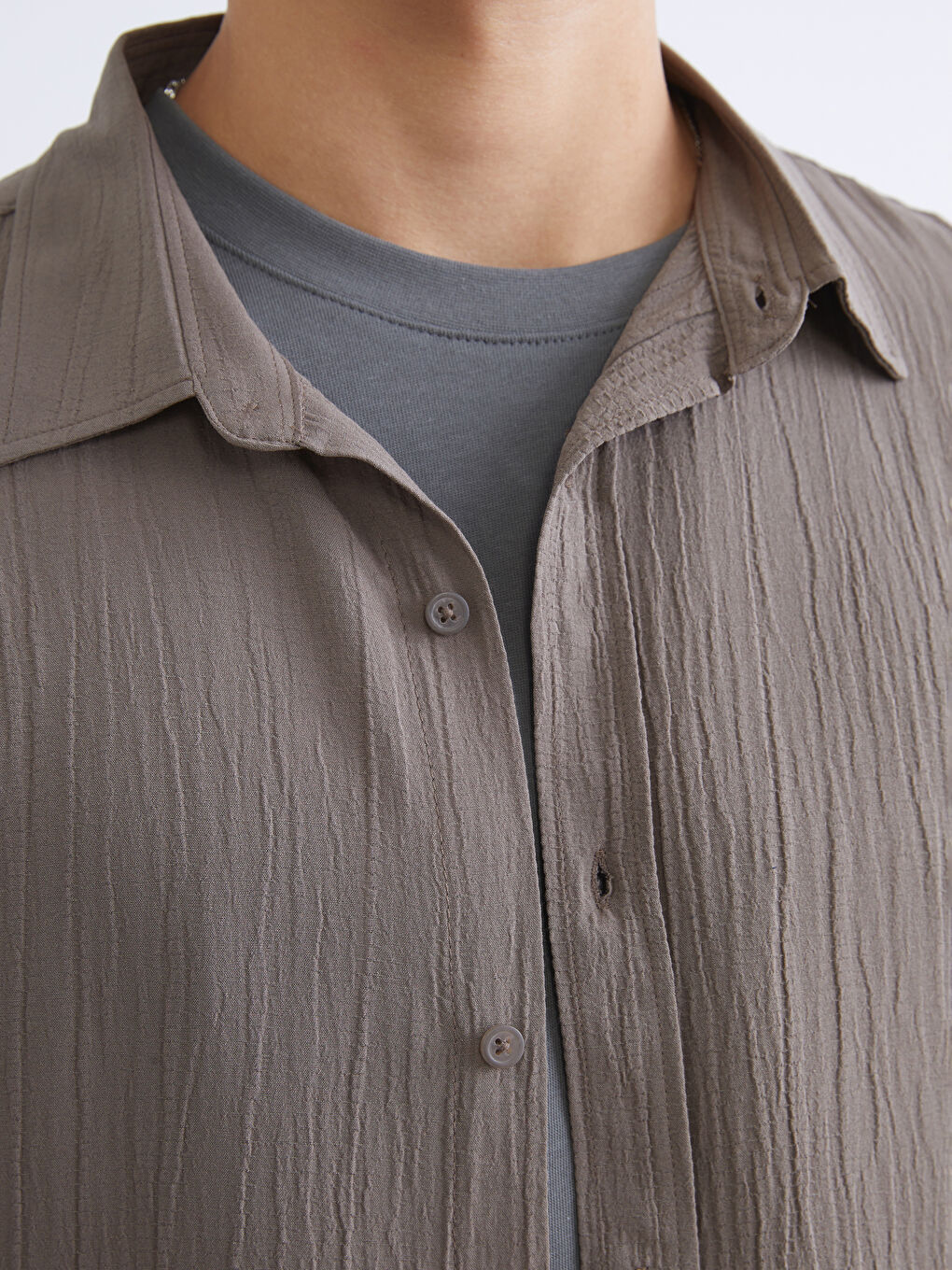 Bej Rahat Kalıp Dokulu Erkek Gömlek-2