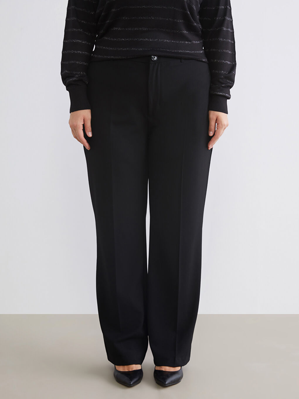 Siyah Büyük Beden Standart Fit Kadın Pantolon-3