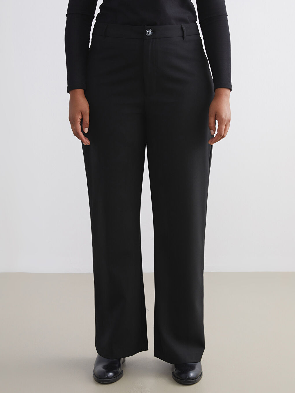 Siyah Büyük Beden Standart Fit Kadın Pantolon-2