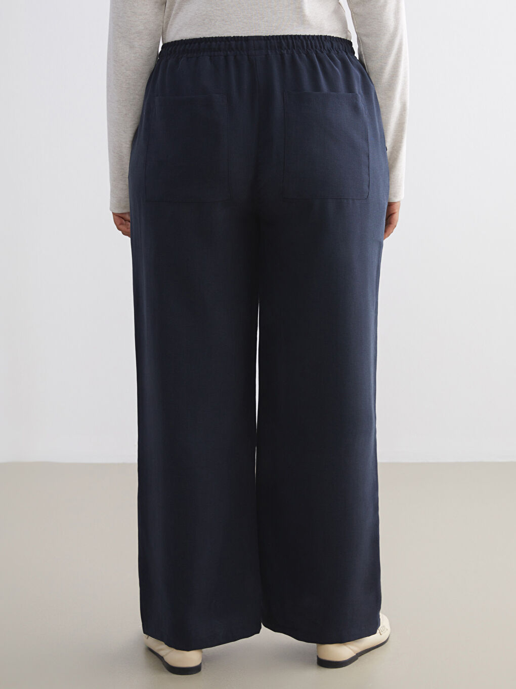 Lacivert Büyük Beden Beli Lastikli Geniş Paça Kadın Pantolon-5