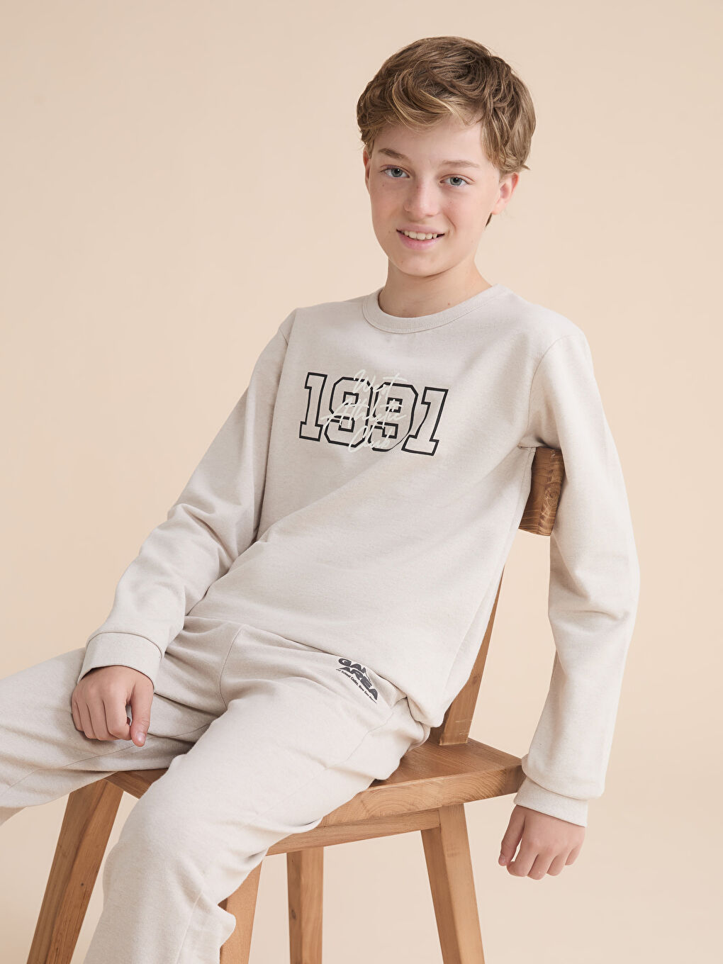 Bej Bisiklet Yaka Erkek Çocuk Sweatshirt