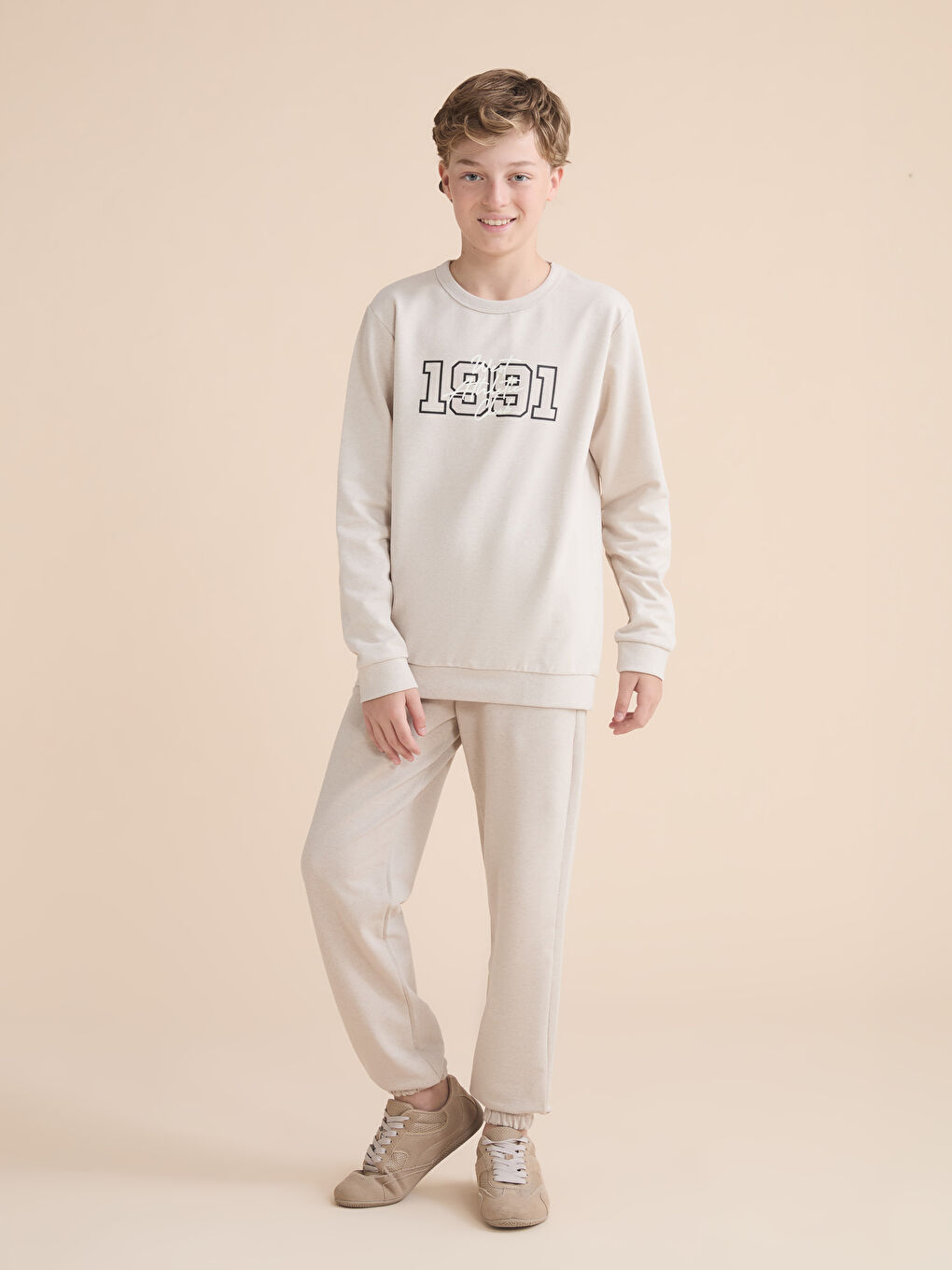 Bej Bisiklet Yaka Erkek Çocuk Sweatshirt-1