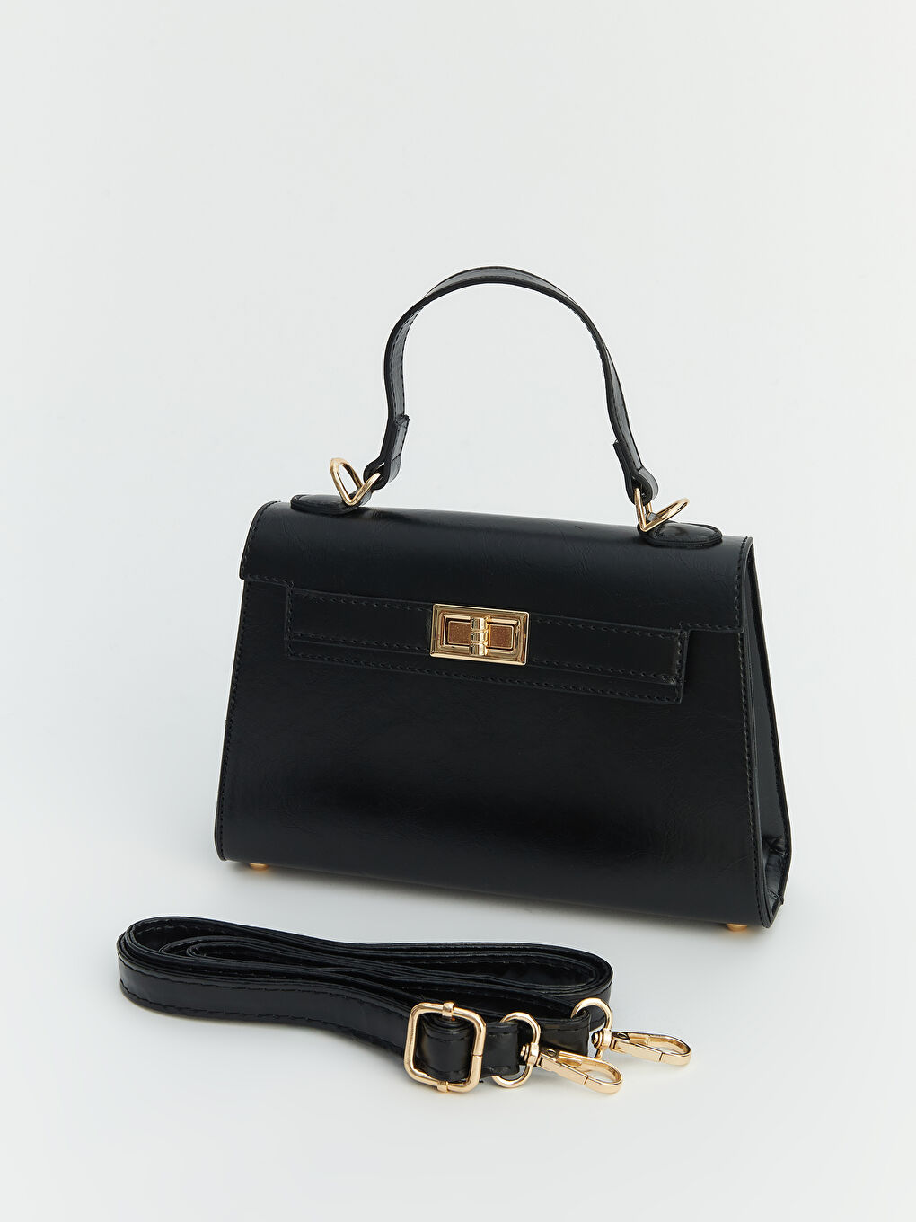 Siyah Deri Görünümlü Kadın El Çantası-1