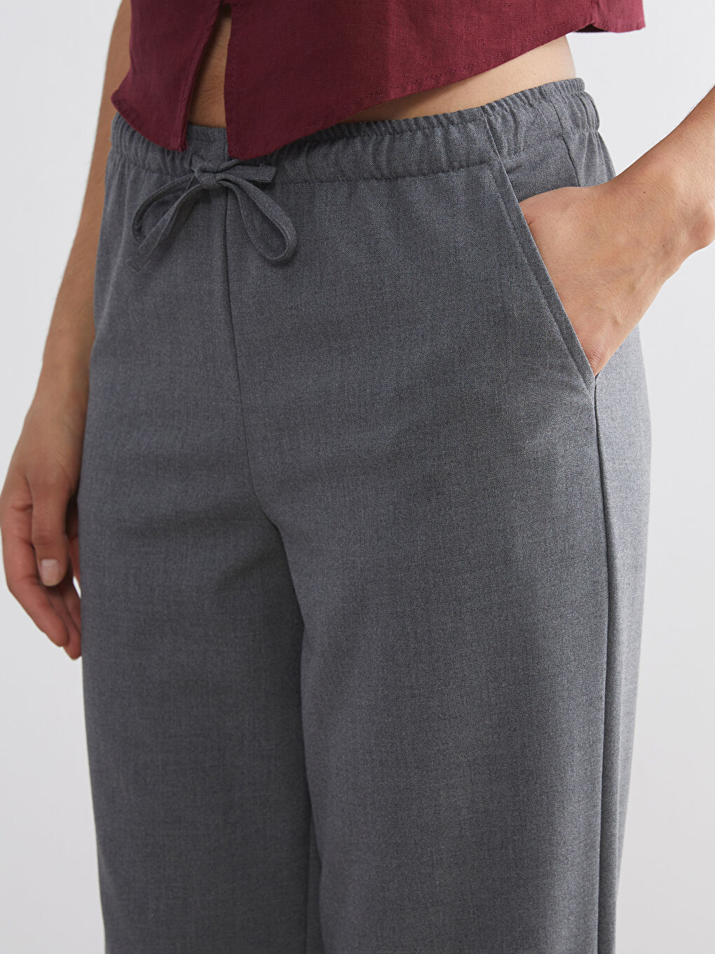 Gri Beli Lastikli Geniş Paça Kadın Pantolon-2