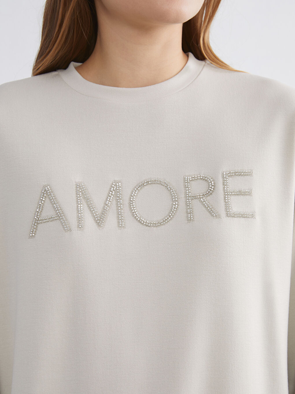 Gri Bisiklet Yaka Taşlı Kadın Sweatshirt-2