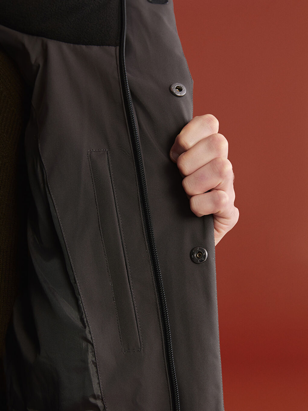 Standard Fit Men's Puffer Coat-2