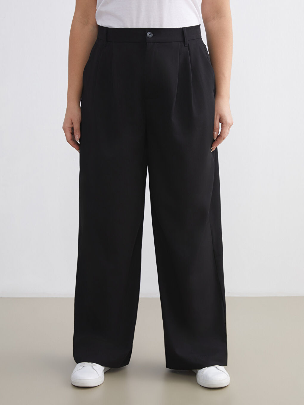 Siyah Büyük Beden Loose Fit Kadın Pantolon-1