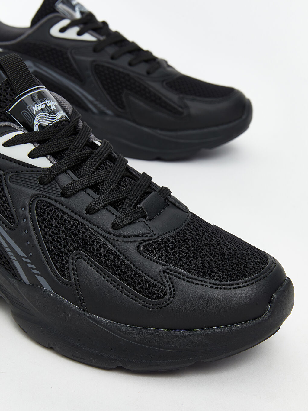 Siyah Bağcıklı Erkek Spor Ayakkabı-2