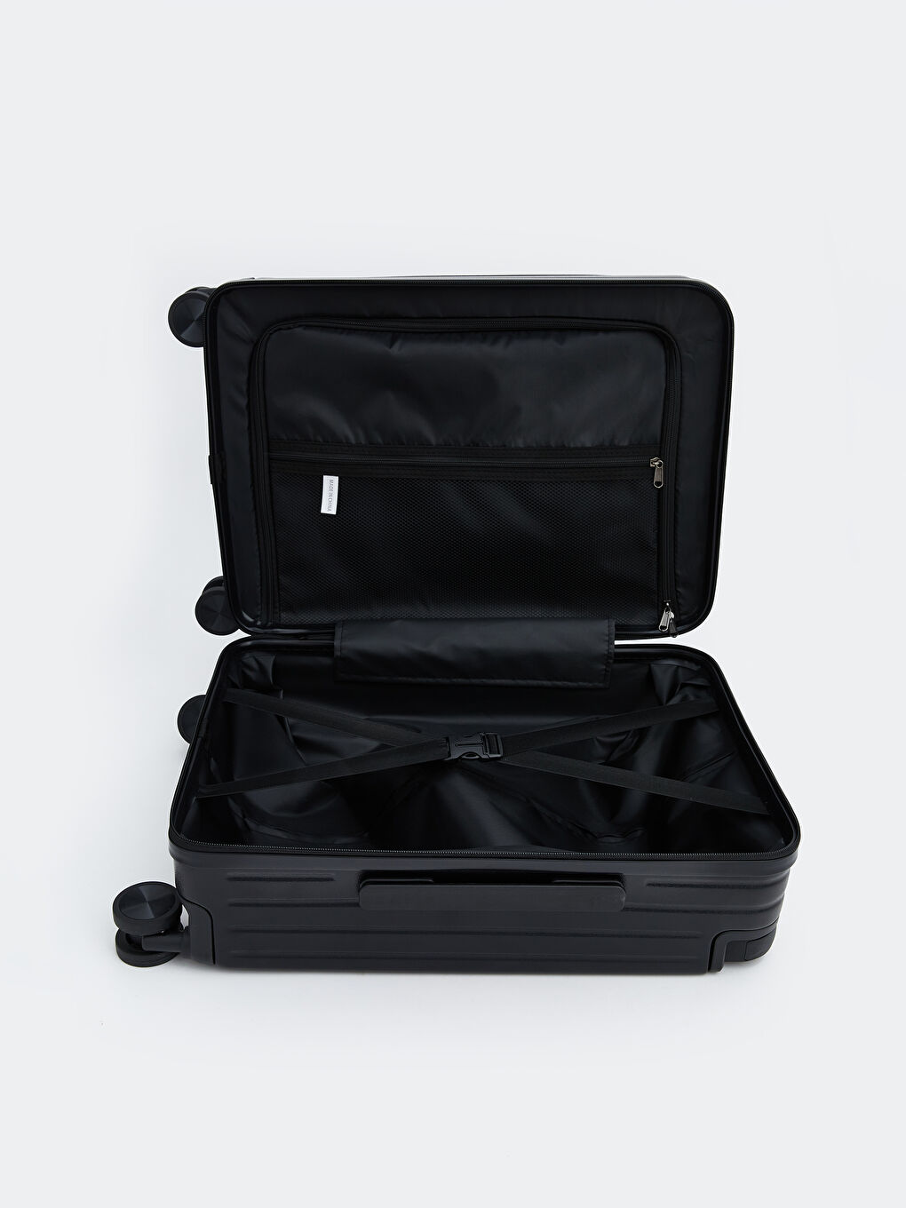 Siyah Kilit Detaylı Küçük Boy Valiz-3