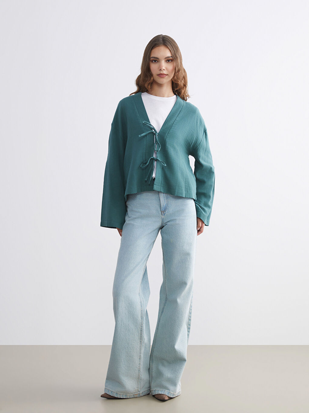 Yeşil V Yaka Oversize Müslin Kadın Kimono-1