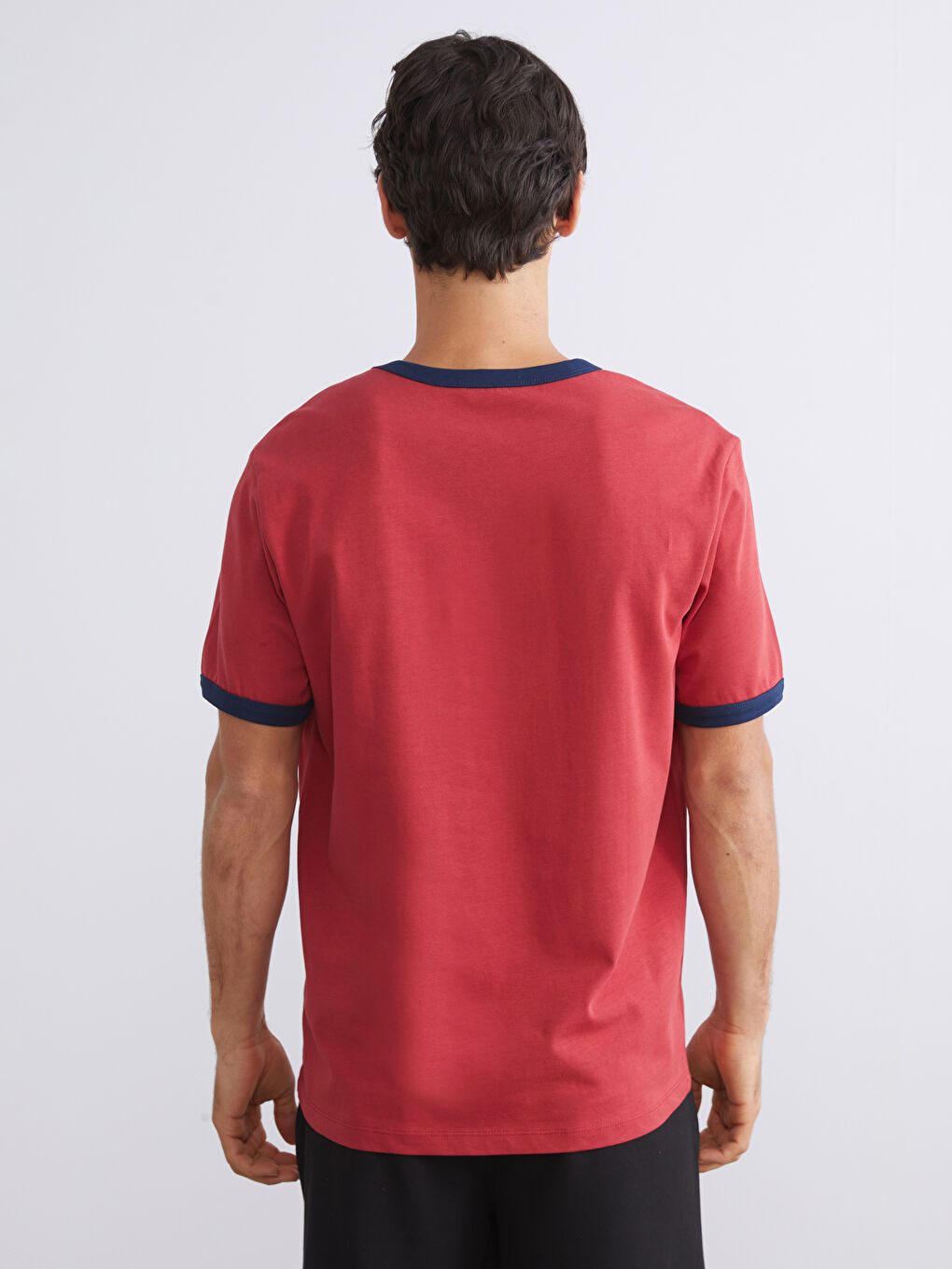 Kırmızı Kontrast Detaylı Erkek Penye Tişört-3