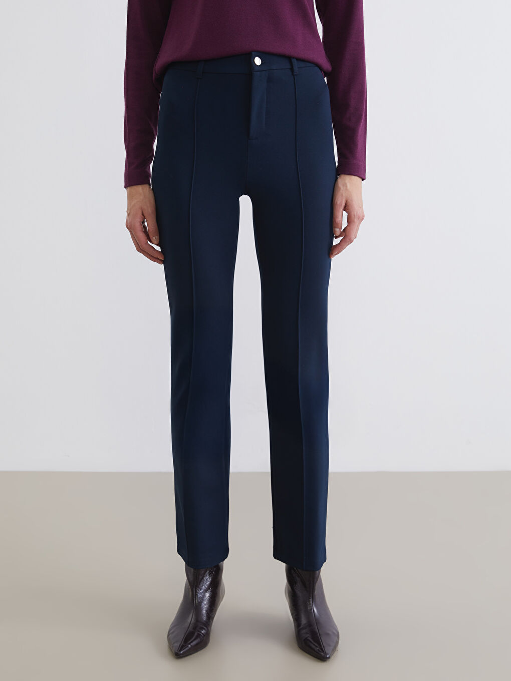 Lacivert Dar Fit İspanyol Paça Kadın Pantolon-1