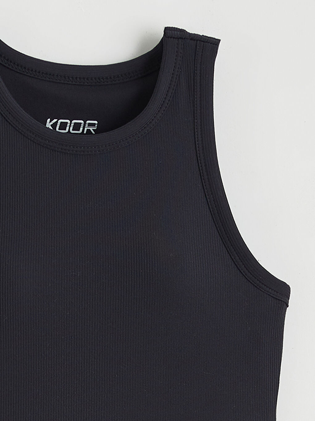 Siyah Bisiklet Yaka Kadın Sporcu Atleti-5