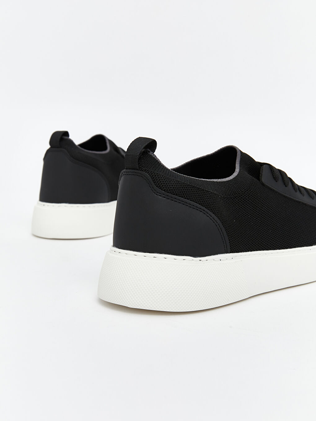 Siyah Bağcıklı Erkek Spor Ayakkabı-4