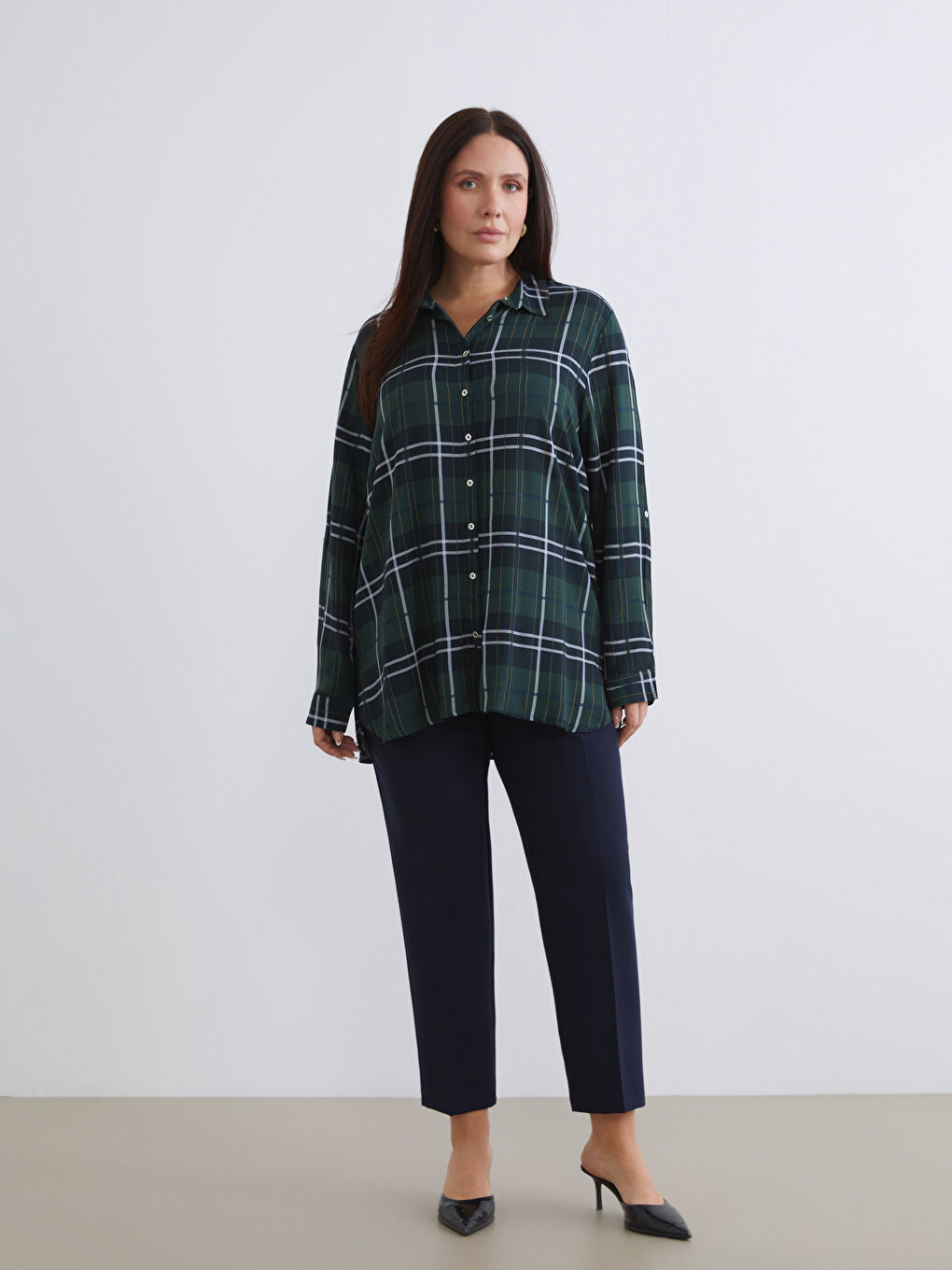 Lacivert Havuç Kesim Kadın Pantolon